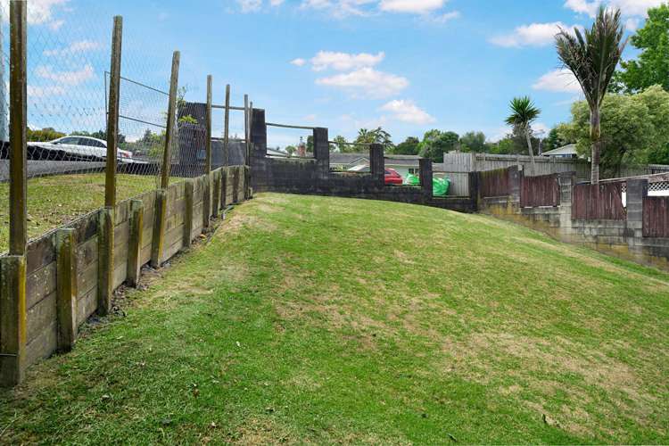 107 Captain Scott Road Glen Eden_4