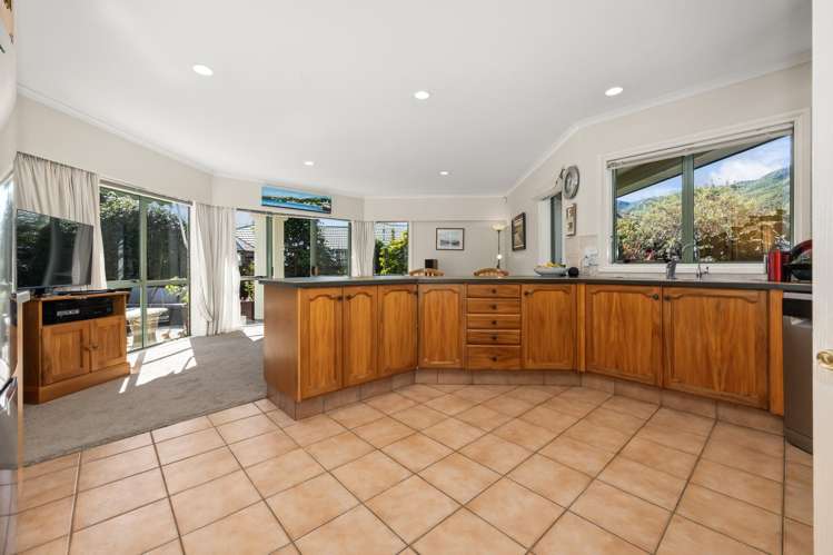 16 Cranbrook Grove Waikanae_3