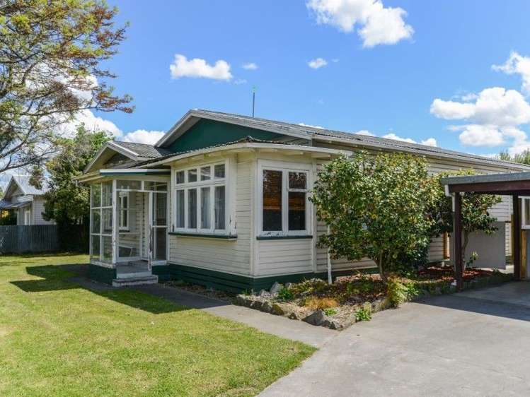 105 Park Road South Akina_0