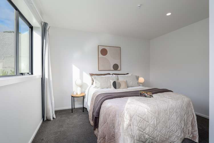 115 Princes Drive Britannia Heights_23