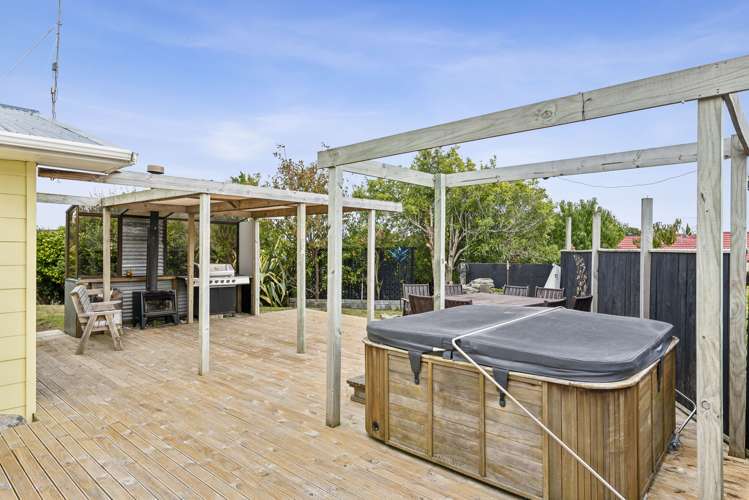 108 Martin Road Paraparaumu Beach_18