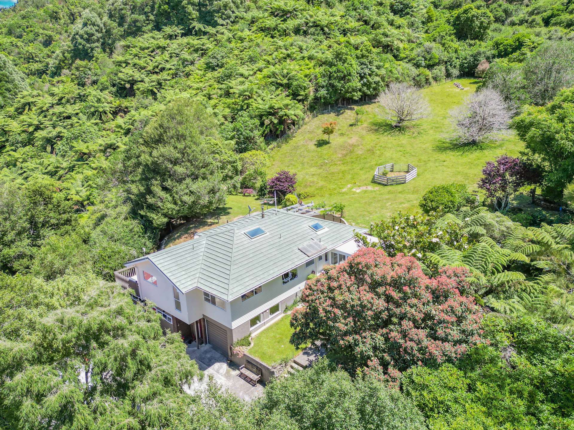 151 Moores Valley Road Wainuiomata_0