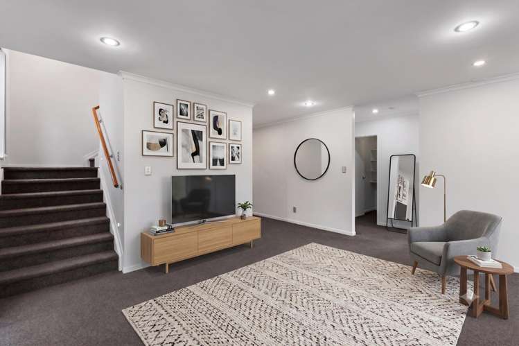 19 Farnol Street Hillsborough_15