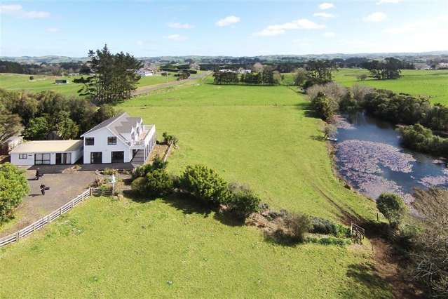 64 Towers Road Waiuku_3