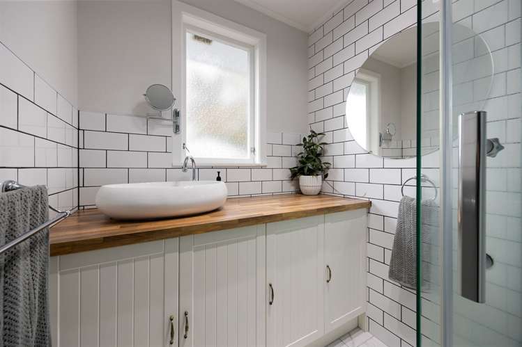 23 Fitzroy Avenue Fitzroy_13