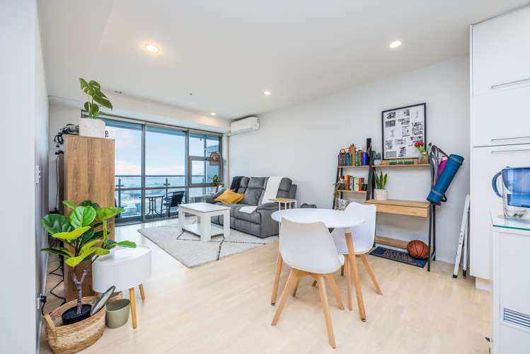 1202/30 Beach Road Auckland Central_7