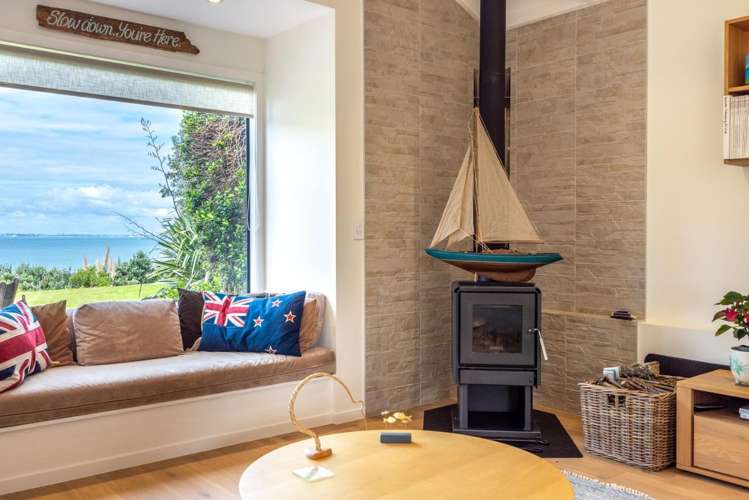 14 Esslin Road Surfdale_6