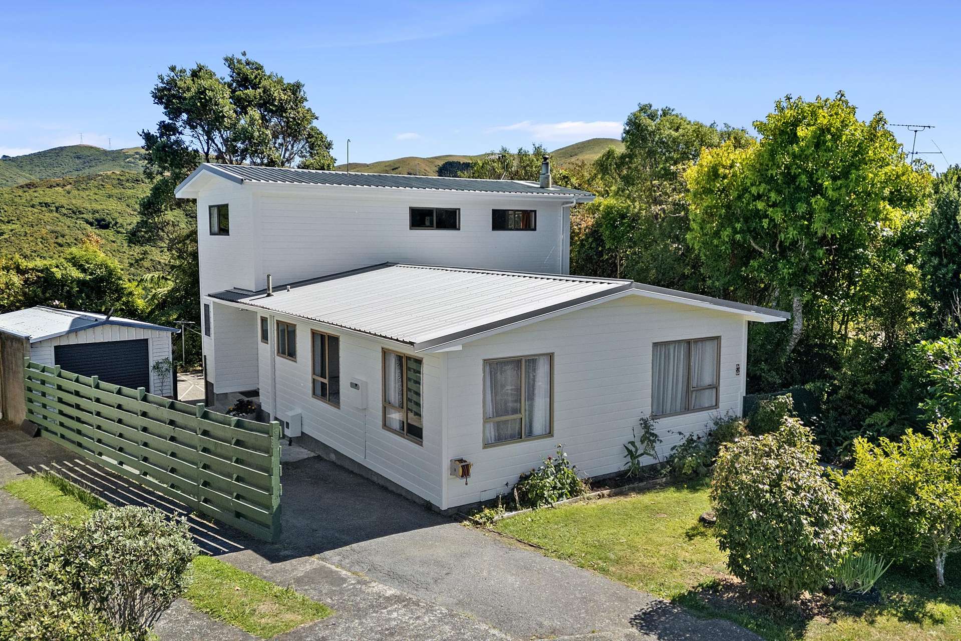 10 Otira Grove Kelson_0
