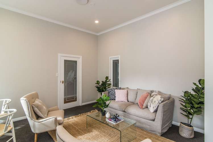 66 Mein Street Newtown_3