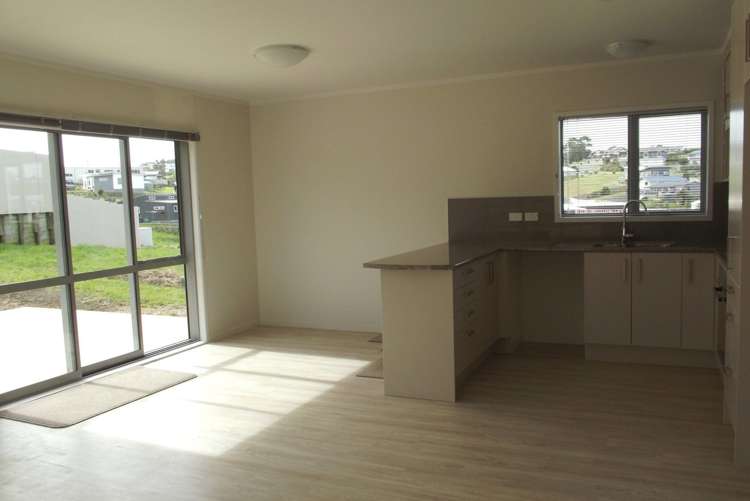 7 Te Whai Street Mangawhai Heads_9