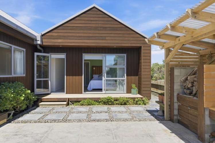 211 Pukehina Parade Pukehina Beach_15