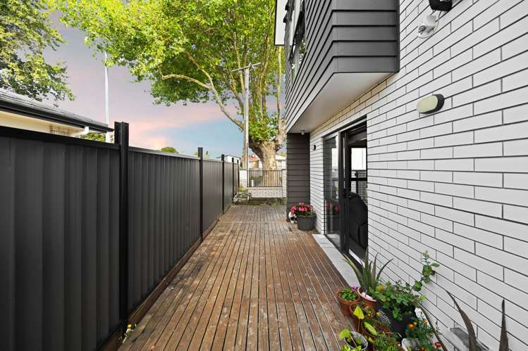 1/53 Fifth Avenue Enderley_15