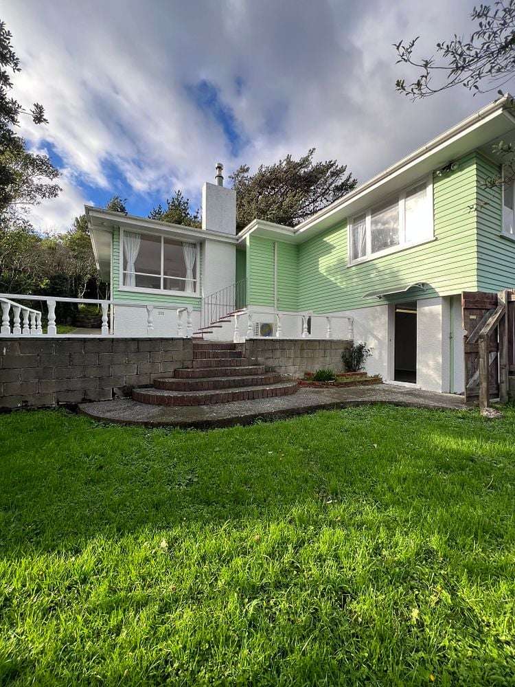 100 Helston Road Paparangi_2