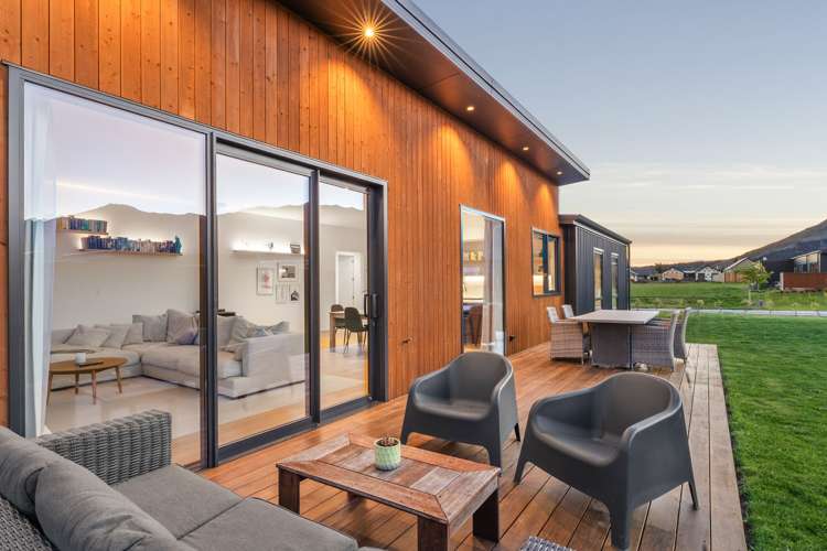 17 Buttercup Street Wanaka_26