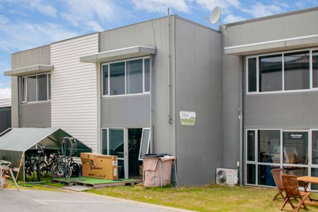 Unit 3, 12 Frederick Street Wanaka_4