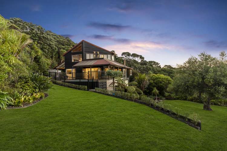 20 Berridge Road Muriwai_17