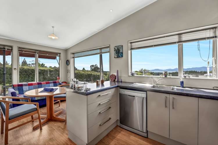 335 Old Coach Road Upper Moutere_18