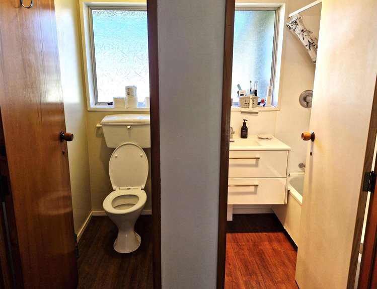 16 Arnott Heights Greymouth_9