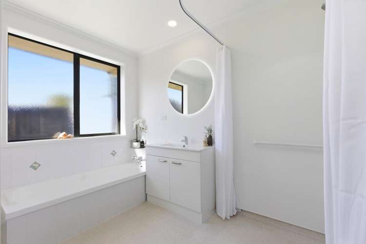 96 The Gardens Drive Papamoa_11