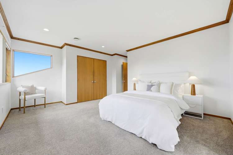 11 Highwood Grove Torbay_13