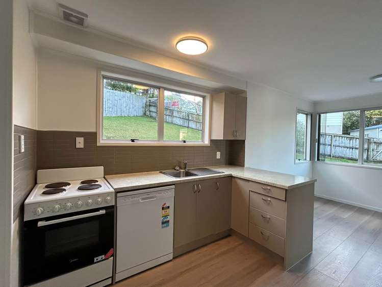 44 Clyma Place Massey_11