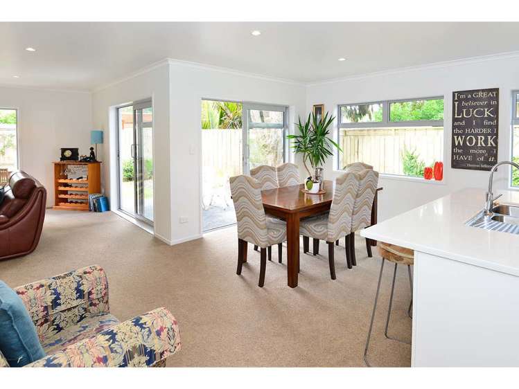 6e Forest Glen Orewa_6
