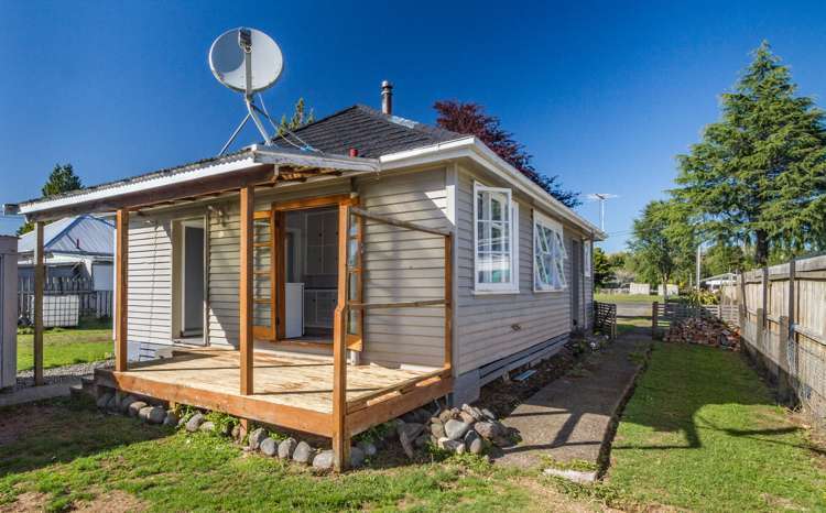 25 Queen Street Raetihi_16