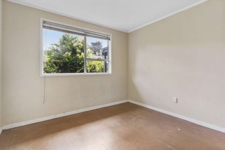 64 Harmel Road Glendene_10