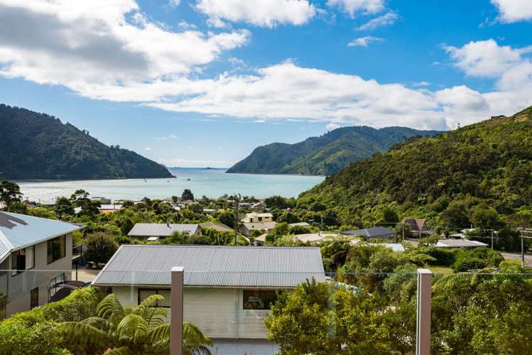 3 Ruataniwha Place Okiwi Bay_23