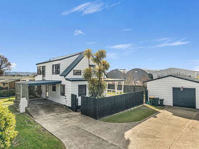4 Bedrooms Under $600,000