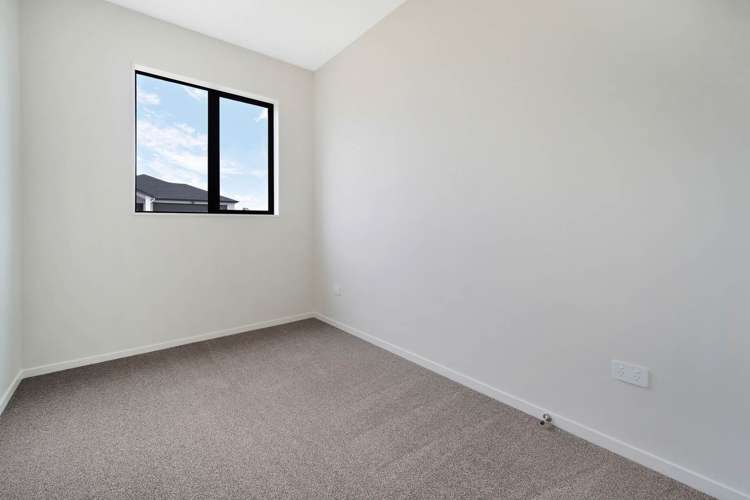 20 Ihi Place Karaka_11