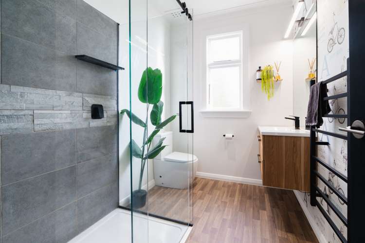 132 Portobello Road Vauxhall_16