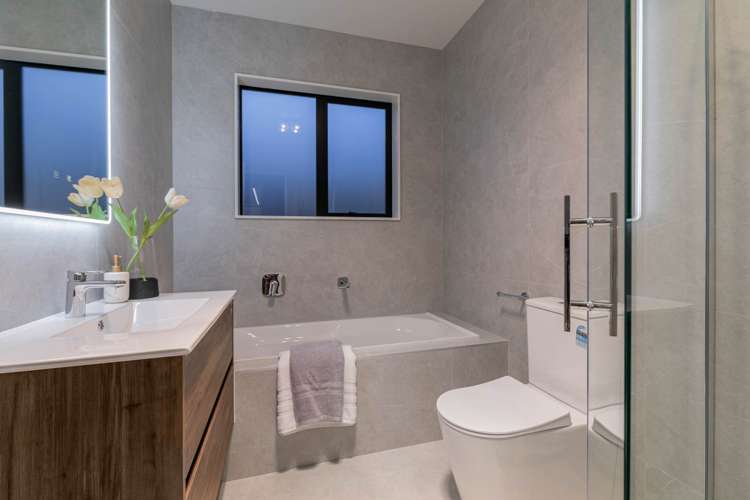 12 Milldale Drive Wainui_28