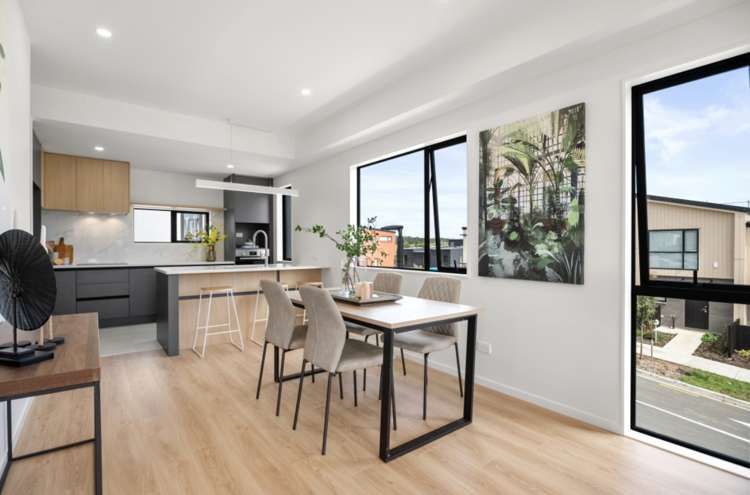 Lot 2/13 Papatahi Lane Flat Bush_11