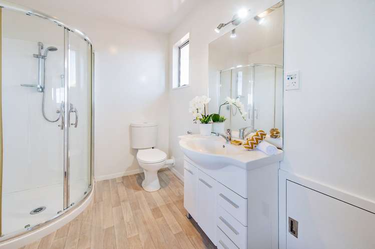 67 Oakley Crescent Hornby_19