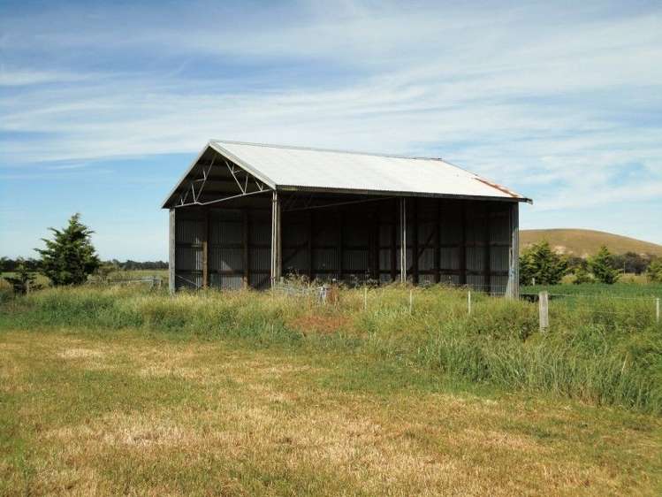 160 Millers Road Gebbies Valley_7