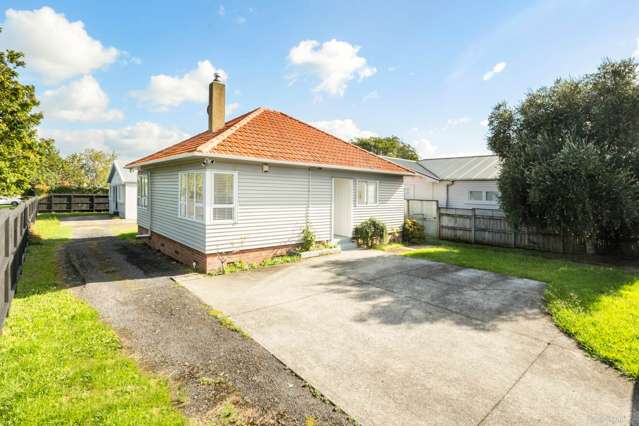 31 Springleigh Avenue Mt Albert_2