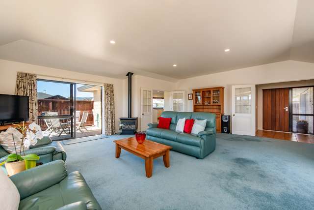 146 Guildford Drive Paraparaumu Beach_3