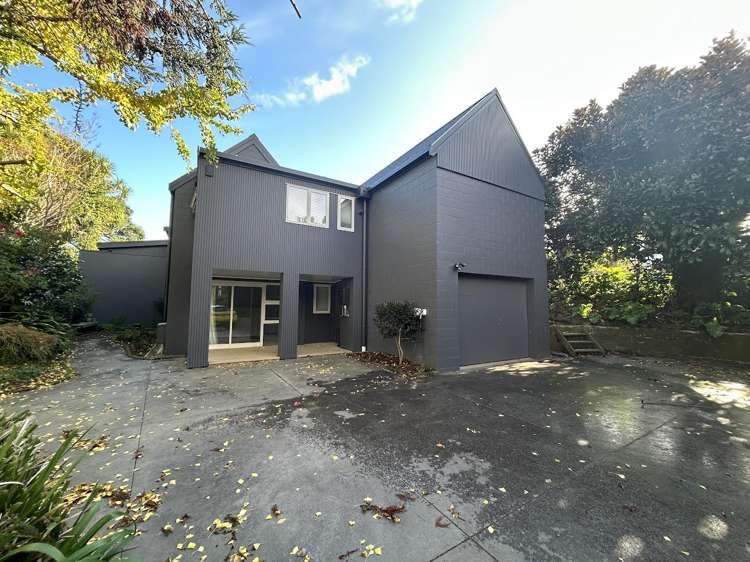 8 Meanda Gardens Sunnyhills_26