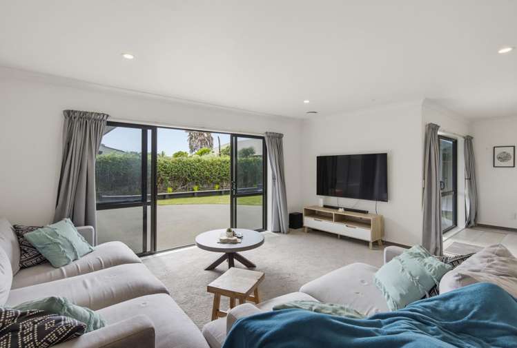 1 William Noel Place Waikanae Beach_18