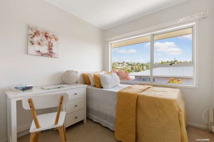 2/57 Noreast Drive Torbay_6