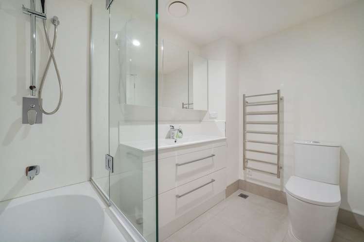 GF/28 Morningstar Place 1727_7