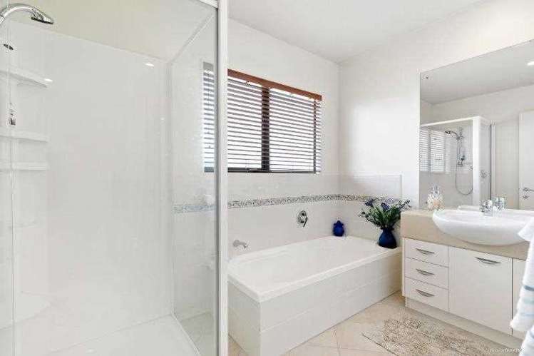 34b Gerard Way Saint Johns_10