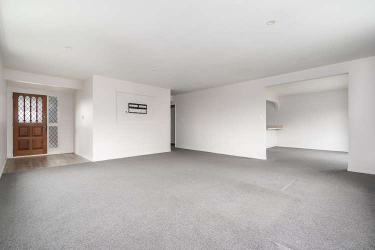 38 Millstream Drive_1