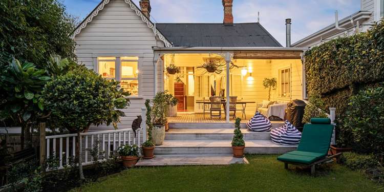 1 Winn Road Freemans Bay_8