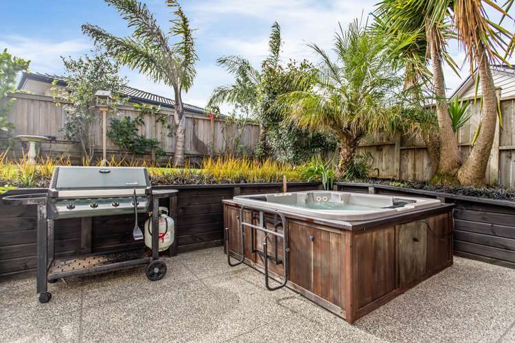 10 Waimanu Bay Drive Te Atatu Peninsula_18