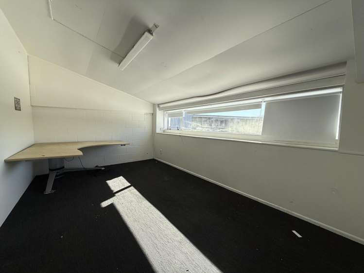 2/4 Gabador Place Mount Wellington_4