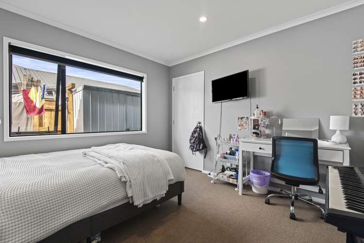 9 Walnut Grove Kelvin Grove_13