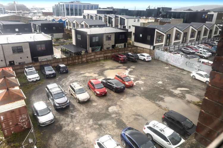 4/14 Wise Street Addington_13