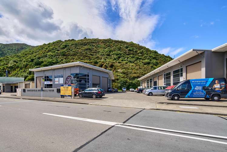 Unit 9, 50 Gracefield Road Gracefield_1